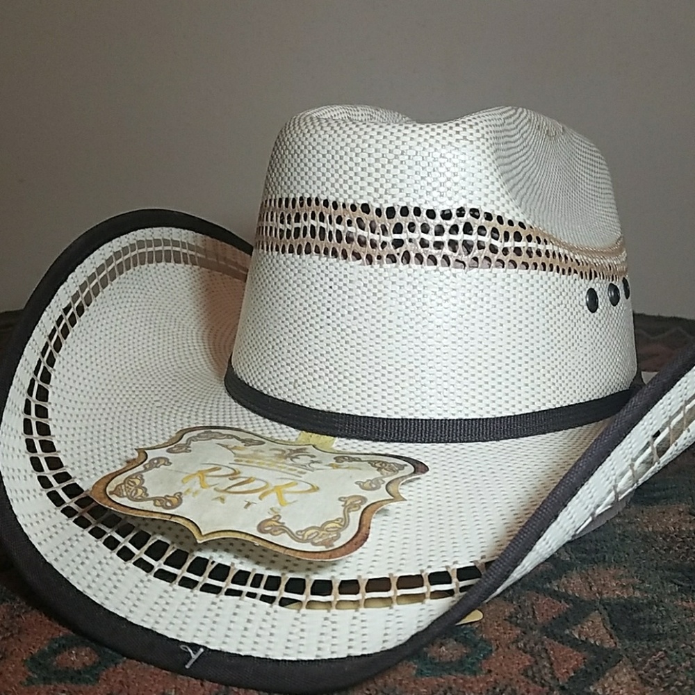 Modern Bangora w/chocolate trim